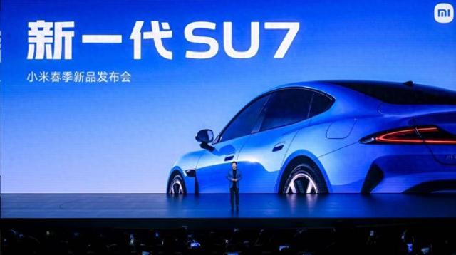  雷军重磅宣布，未来三年AI投入达600亿元；小米MiMo大模型强势崛起，跻身国内领先梯队。 IT技术