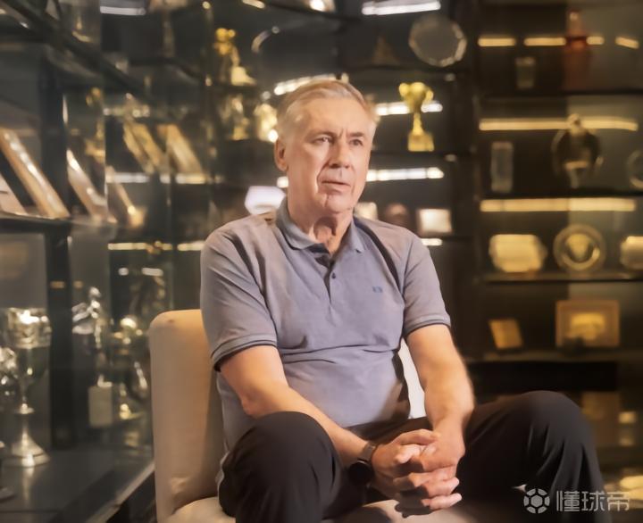 【马尔蒂尼的影子】蒂亚戈-席尔瓦：41岁还在奔跑的老男孩，给我们什么启示 体育新闻