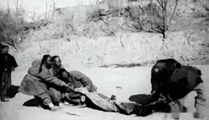 南京大屠杀深层剖析：命令链条与制度性暴行的技术还原